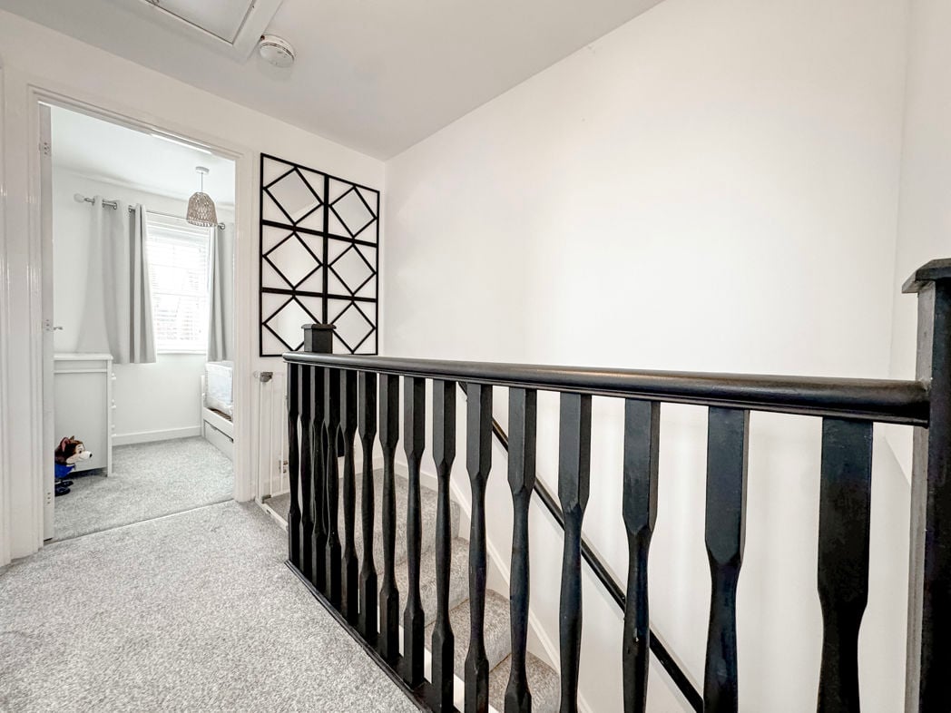 Property image 6 of 13
