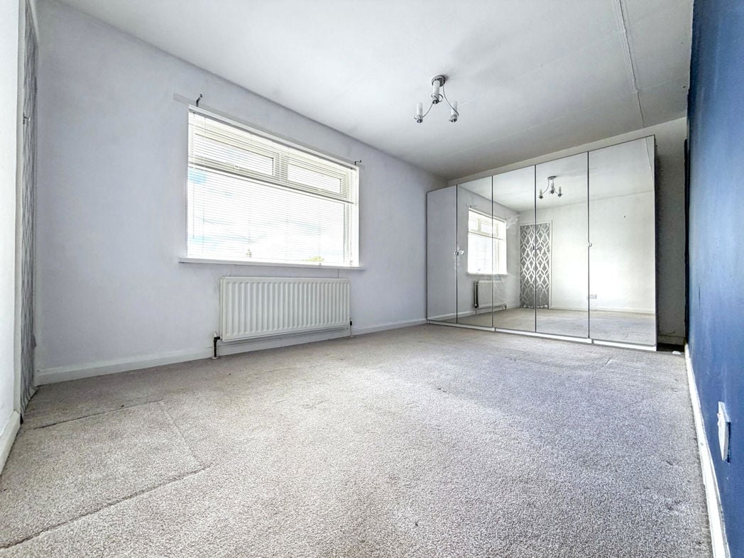 Property image 8 of 14