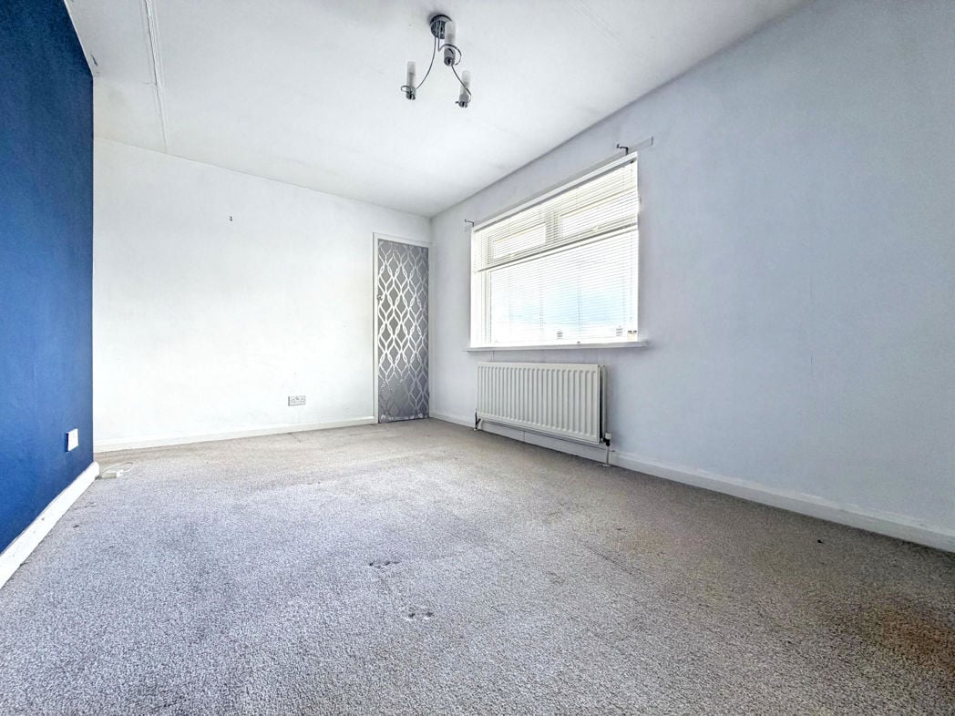 Property image 9 of 14