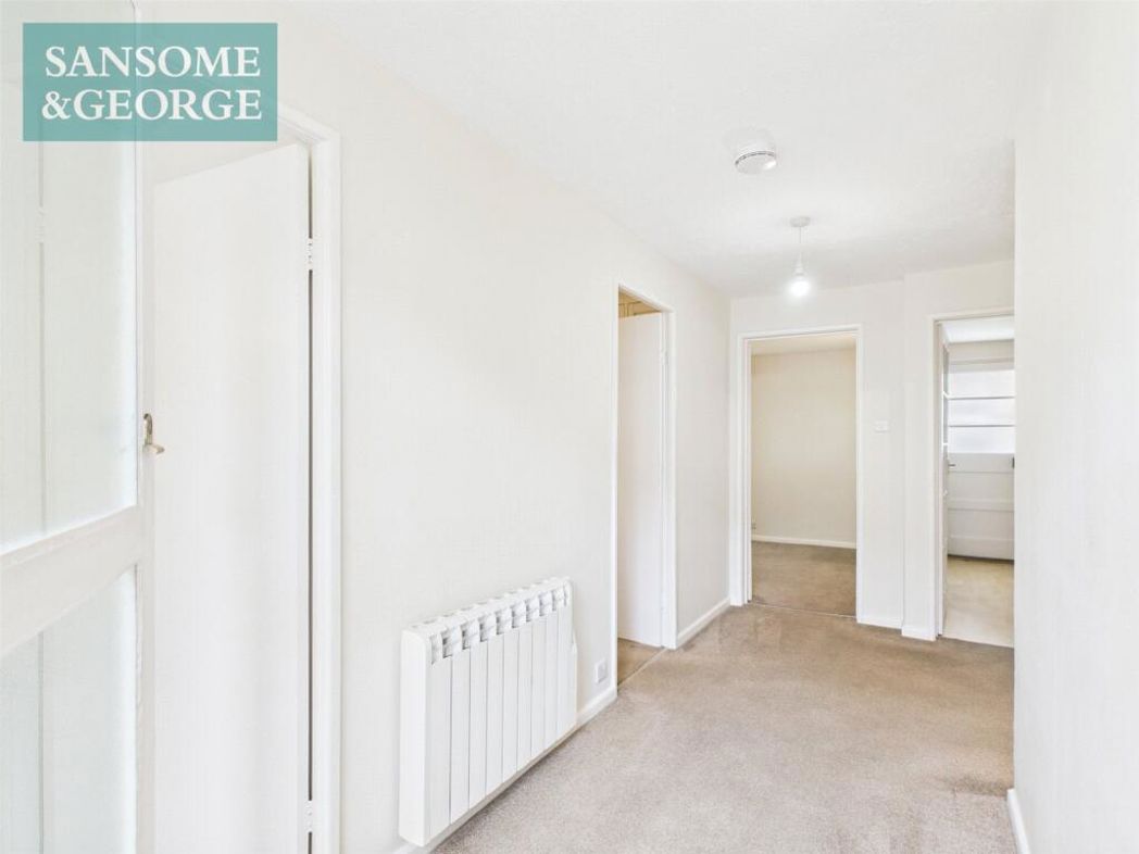 Property image 3 of 16