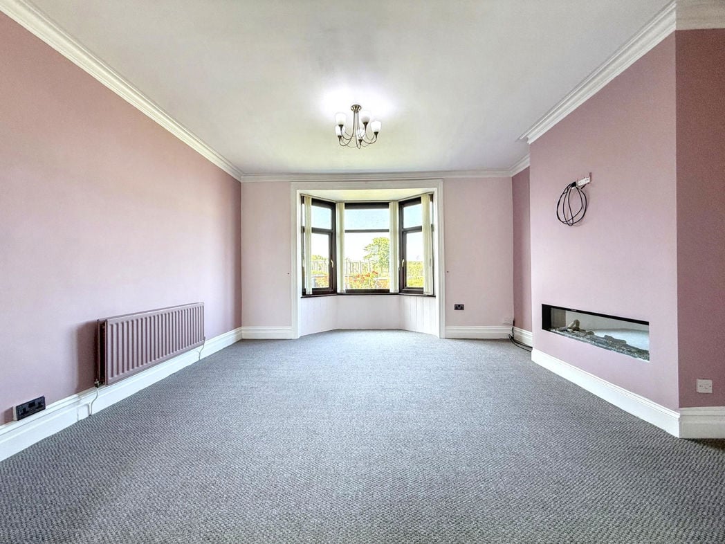 Property image 5 of 29