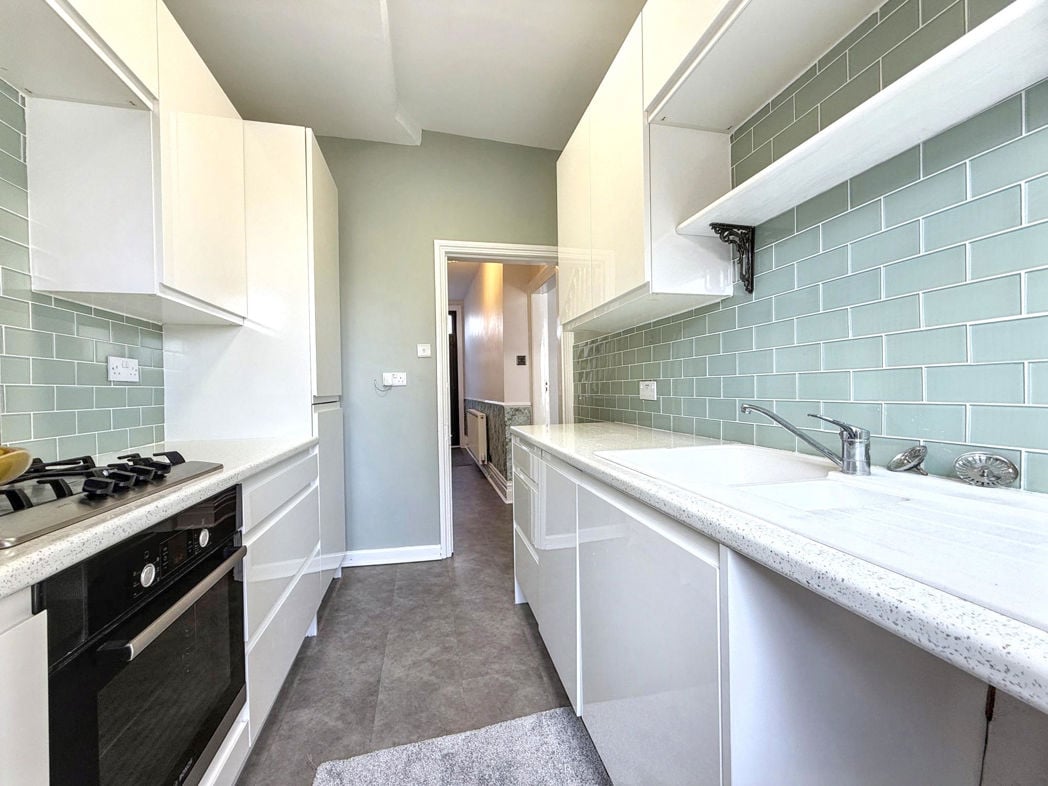 Property image 12 of 29