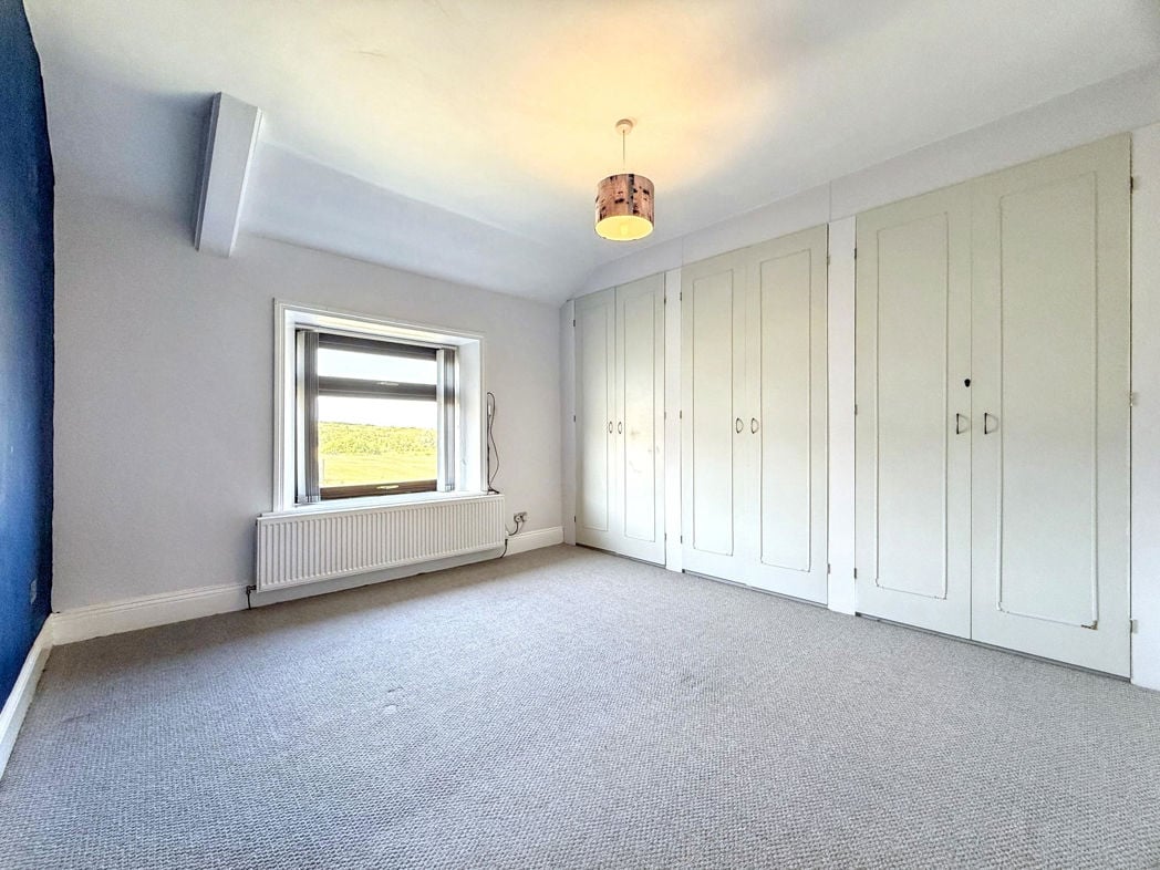 Property image 16 of 29