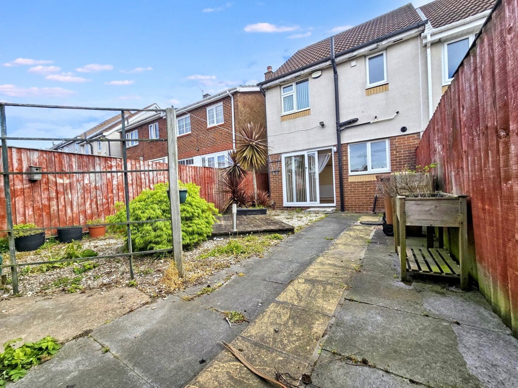 Property image 20 of 24