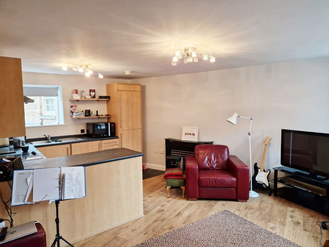 Property image 2 of 13