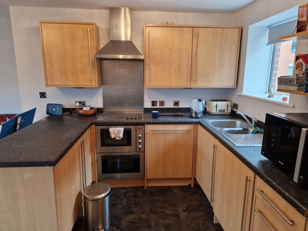 Property image 5 of 13
