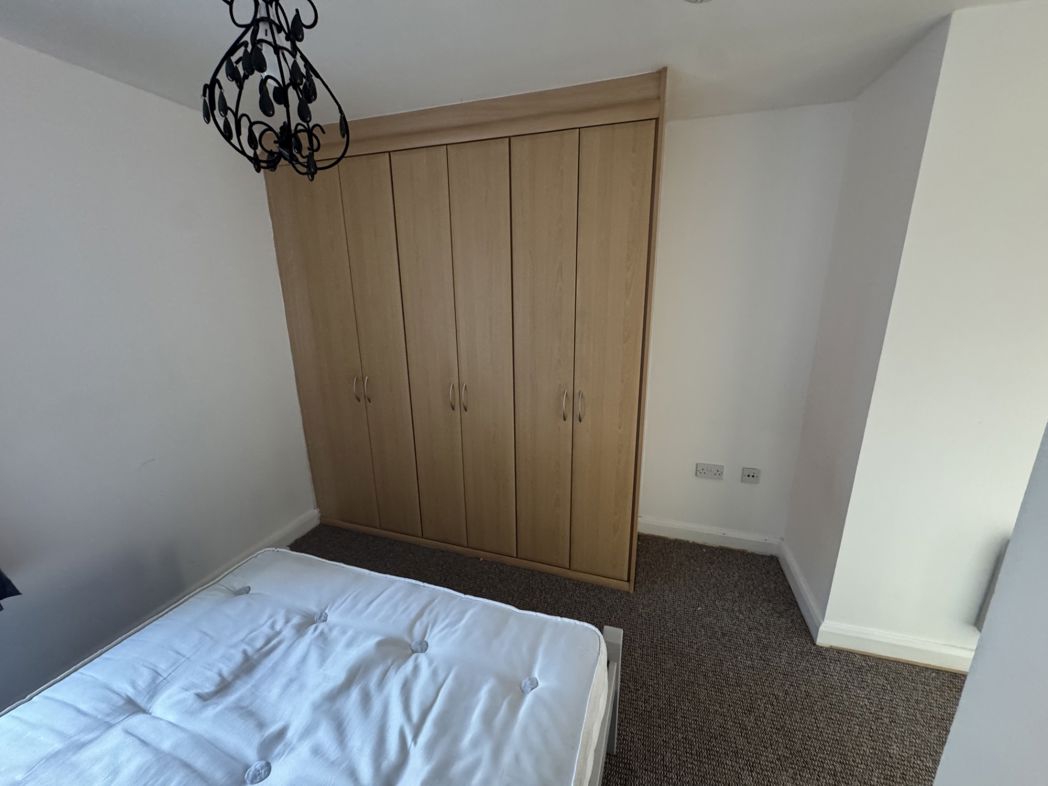 Property image 7 of 13