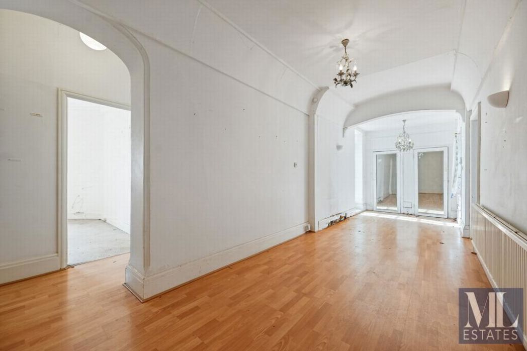 Property image 7 of 13