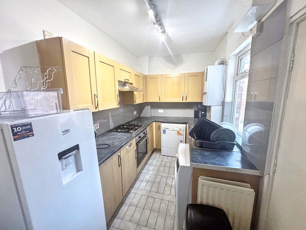 Property image 3 of 12