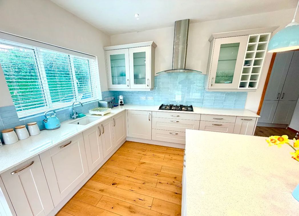 Property image 12 of 60