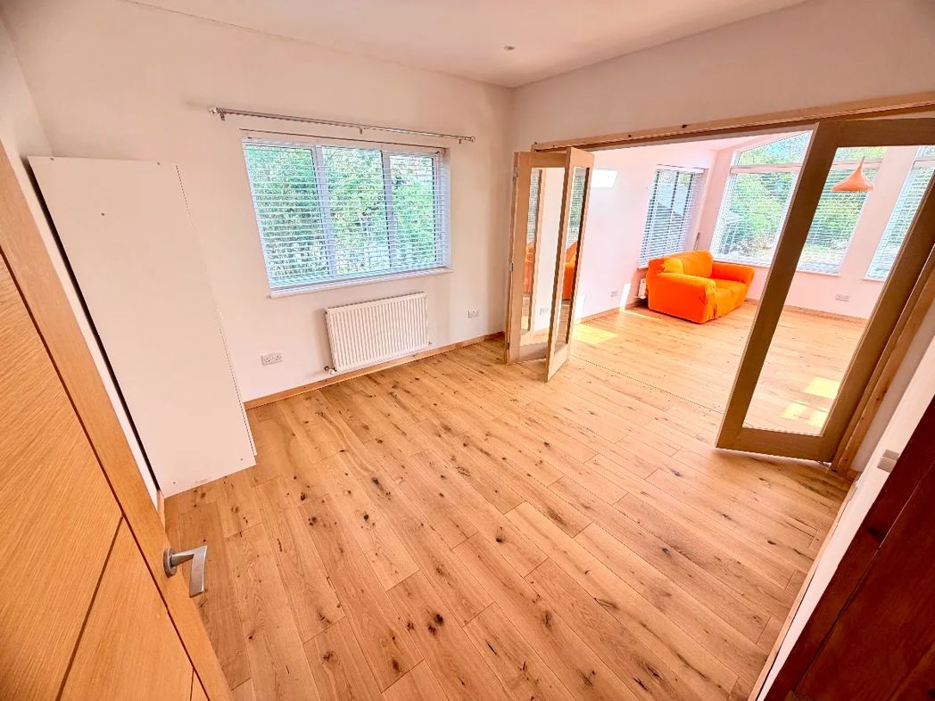 Property image 28 of 60