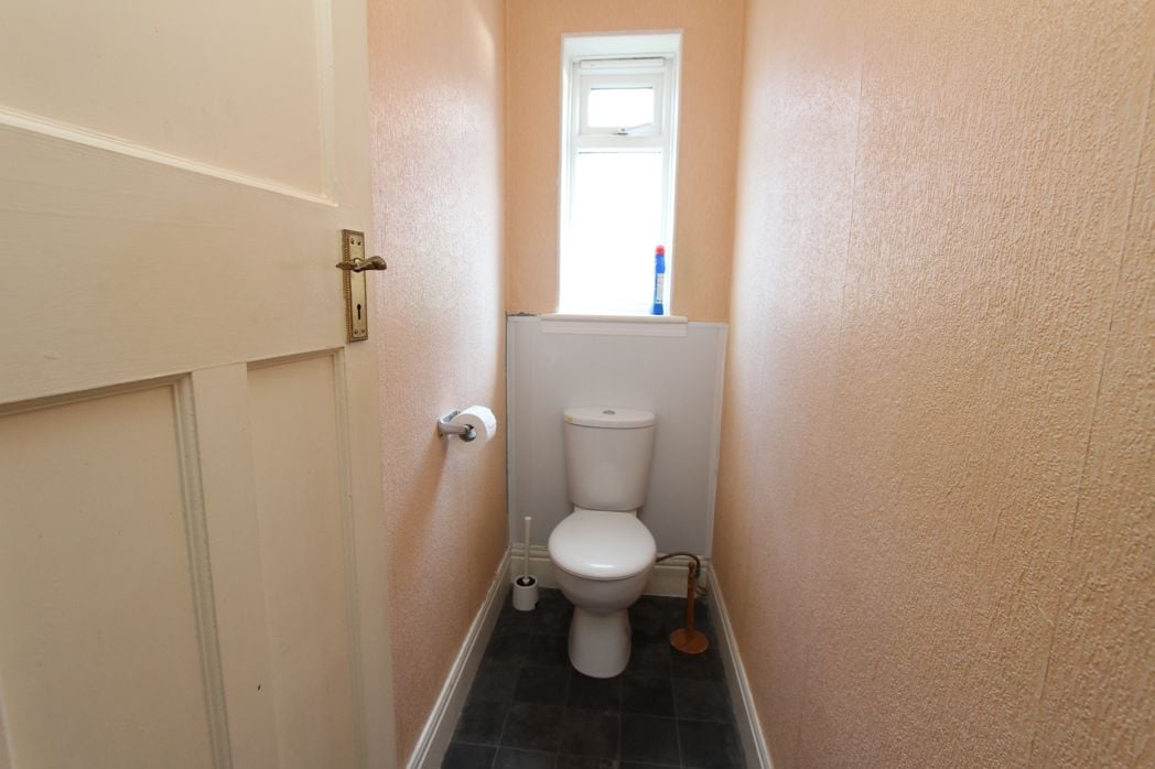 Property image 5 of 16