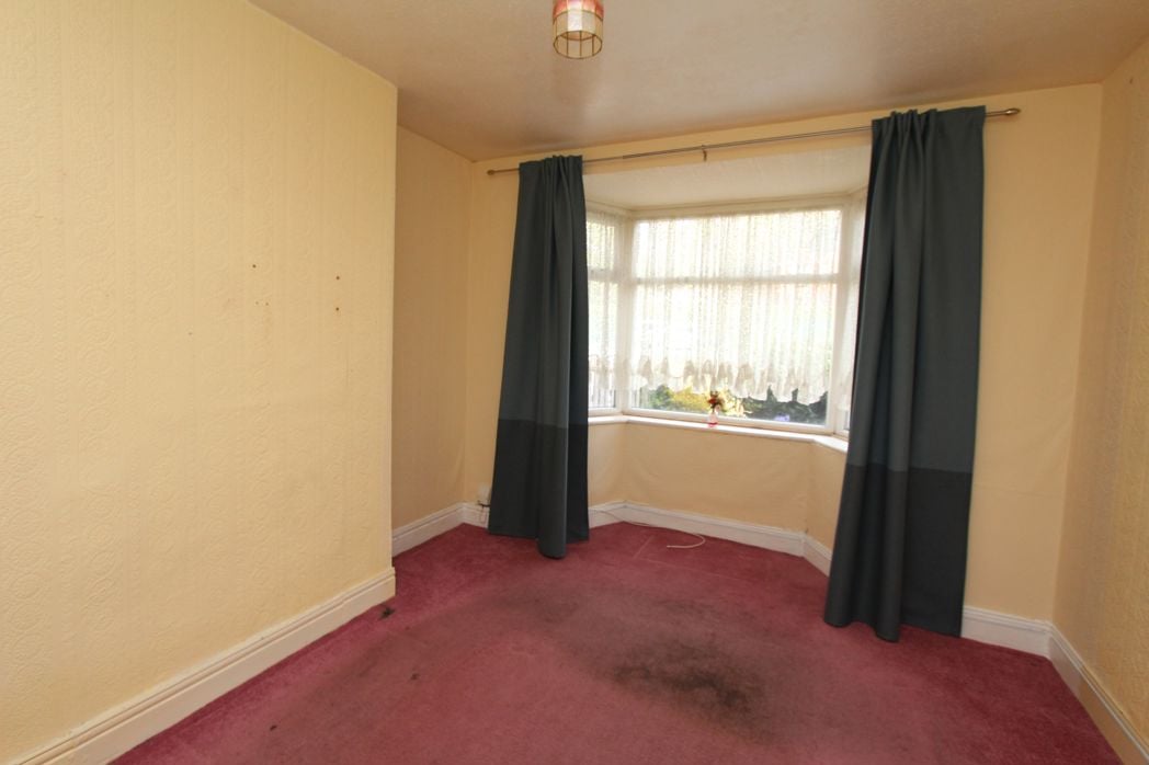 Property image 10 of 16