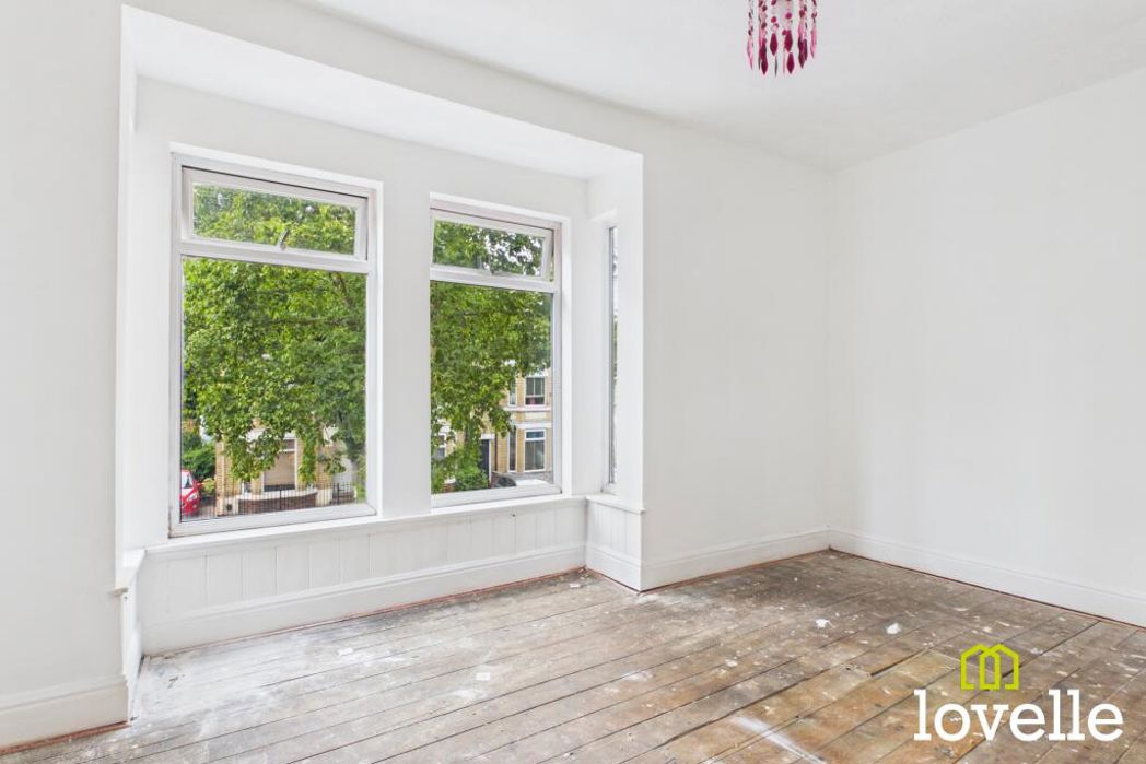 Property image 10 of 19