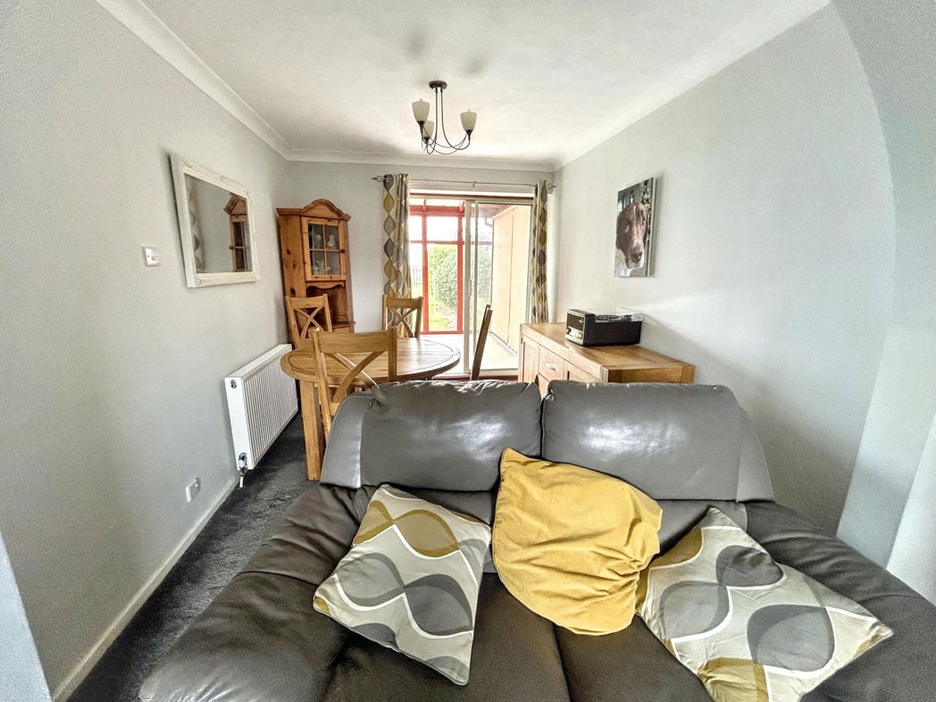 Property image 10 of 30