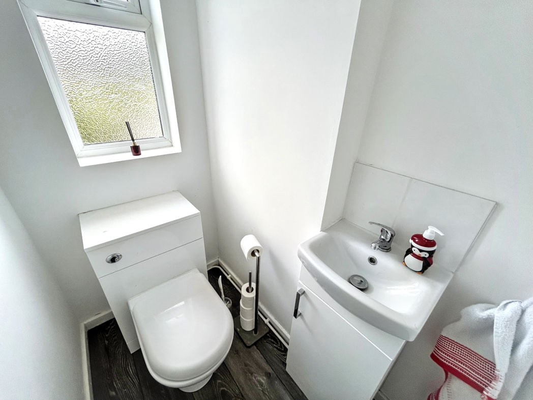 Property image 5 of 30