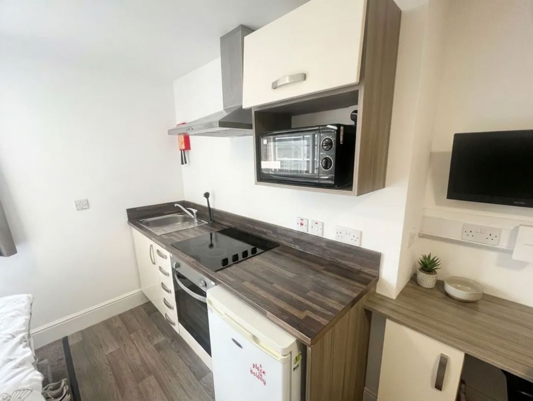 Property image 5 of 5