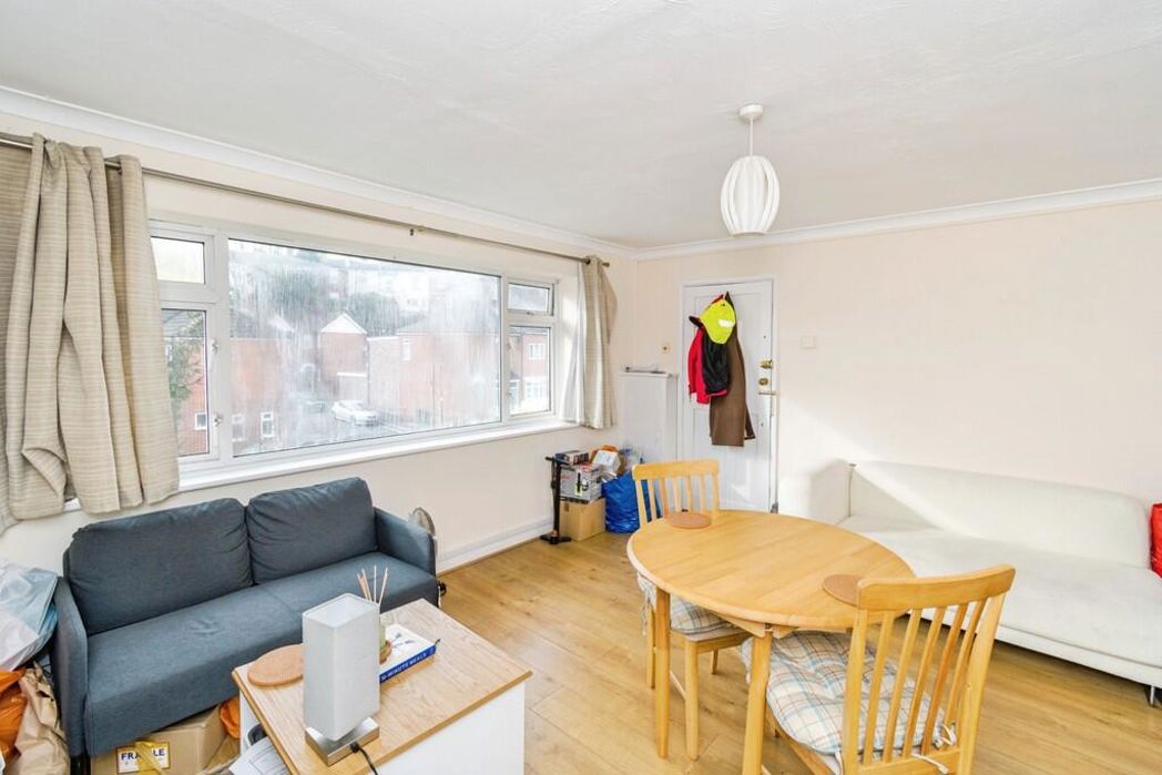 Property image 3 of 15