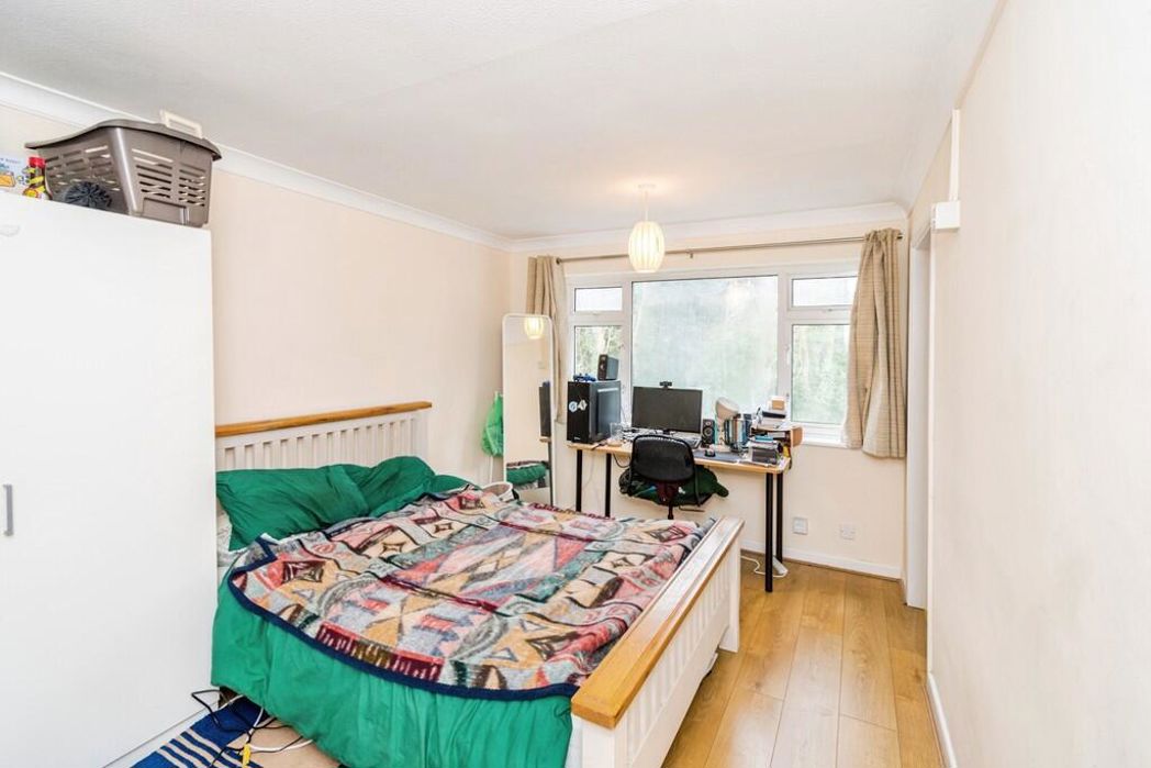 Property image 4 of 15