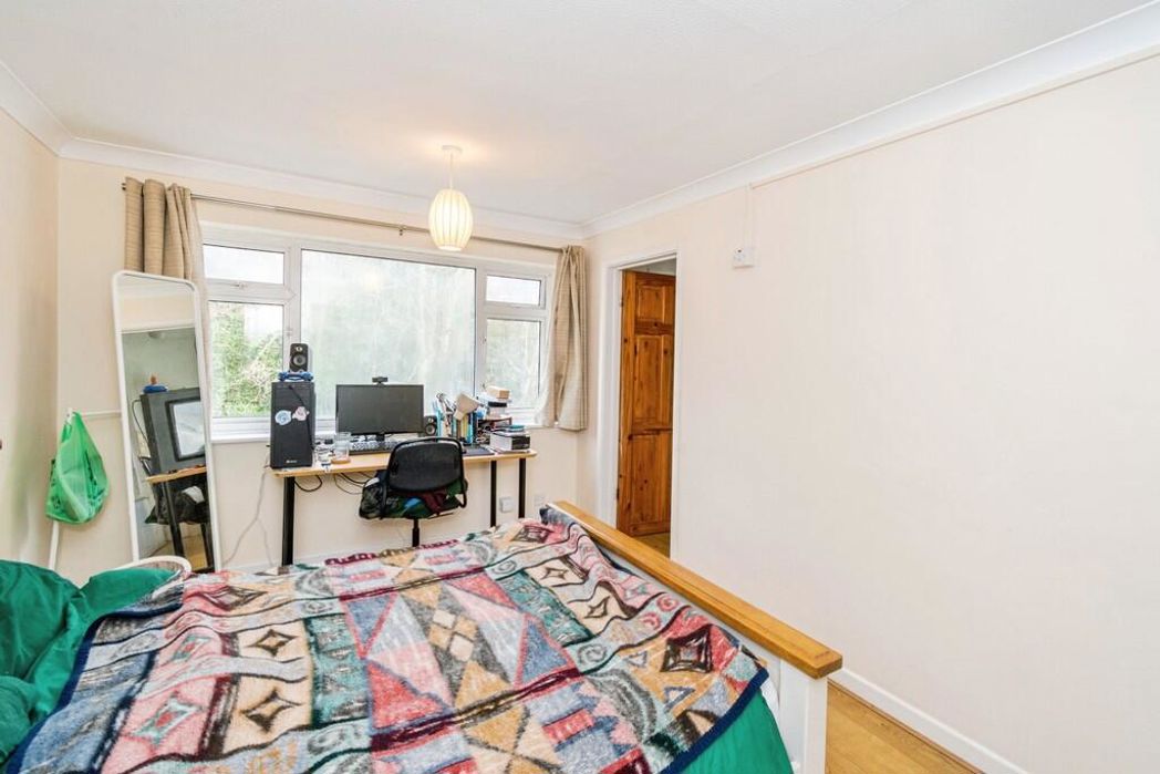 Property image 12 of 15