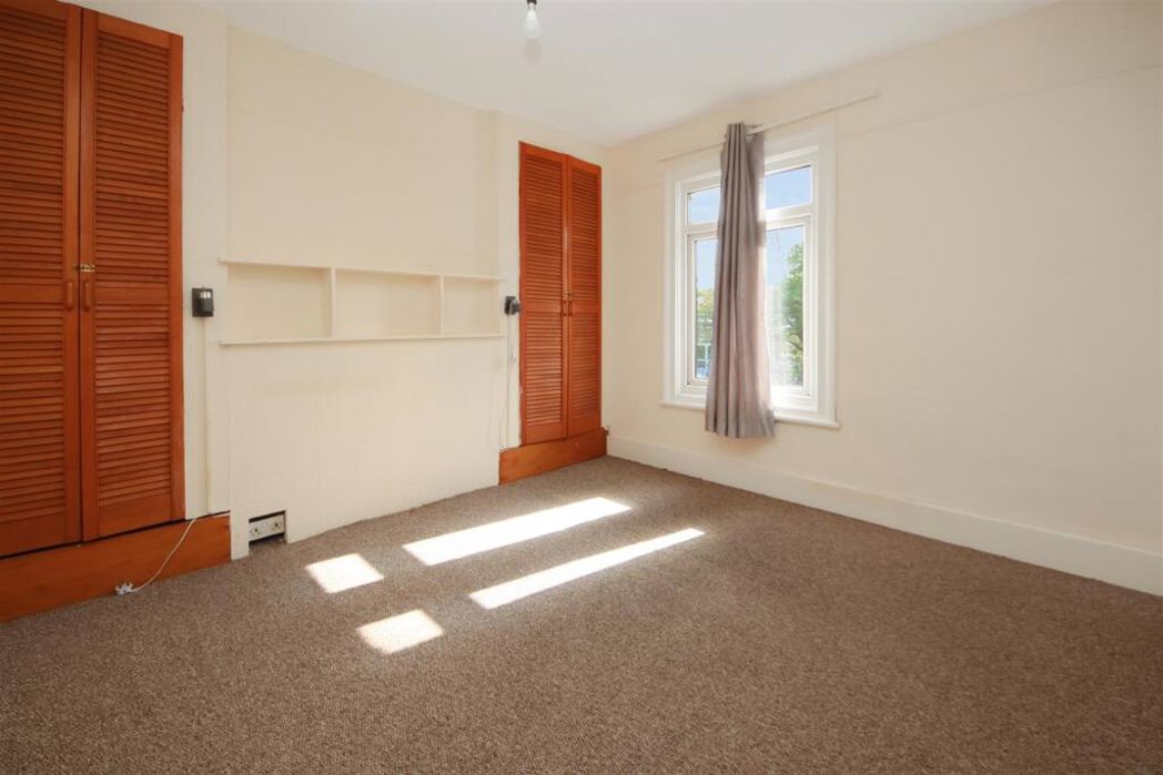 Property image 4 of 10