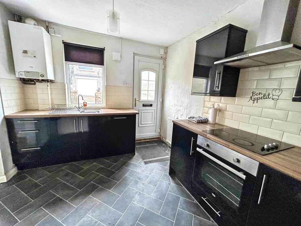 Property image 3 of 13