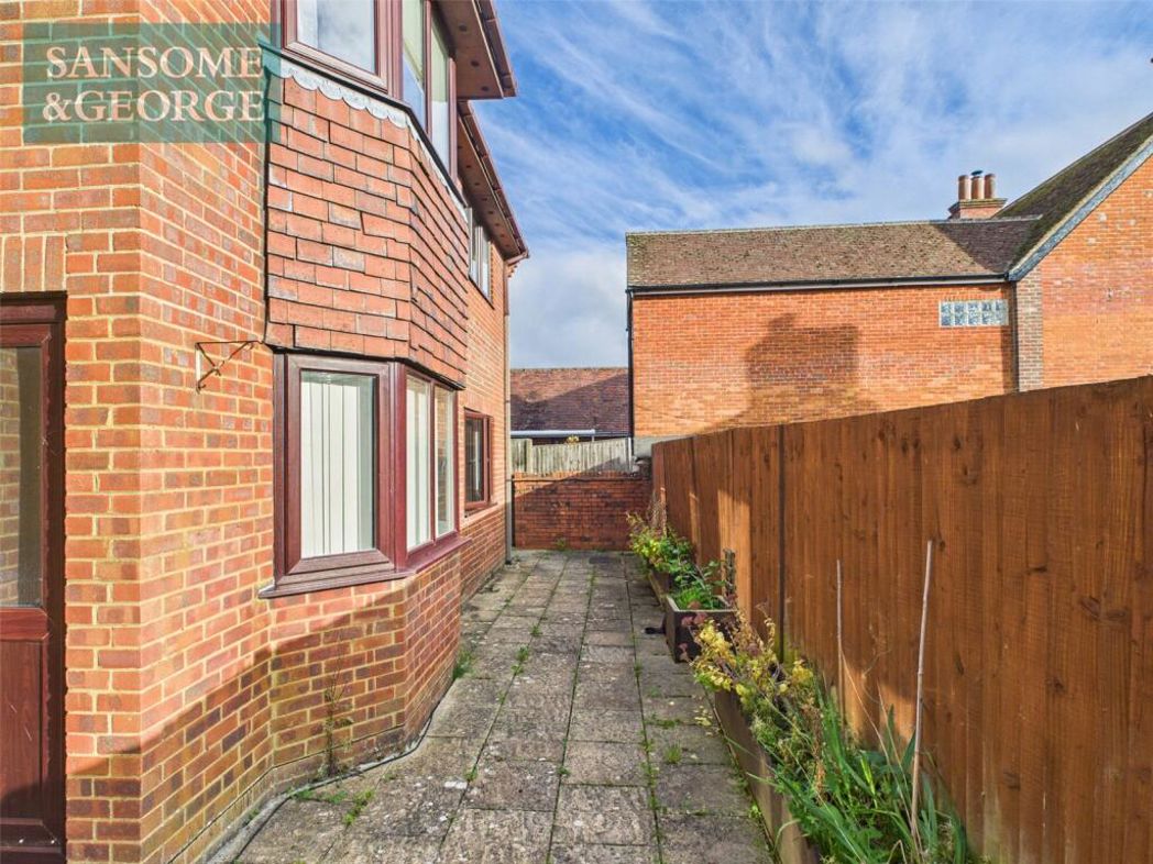 Property image 8 of 10
