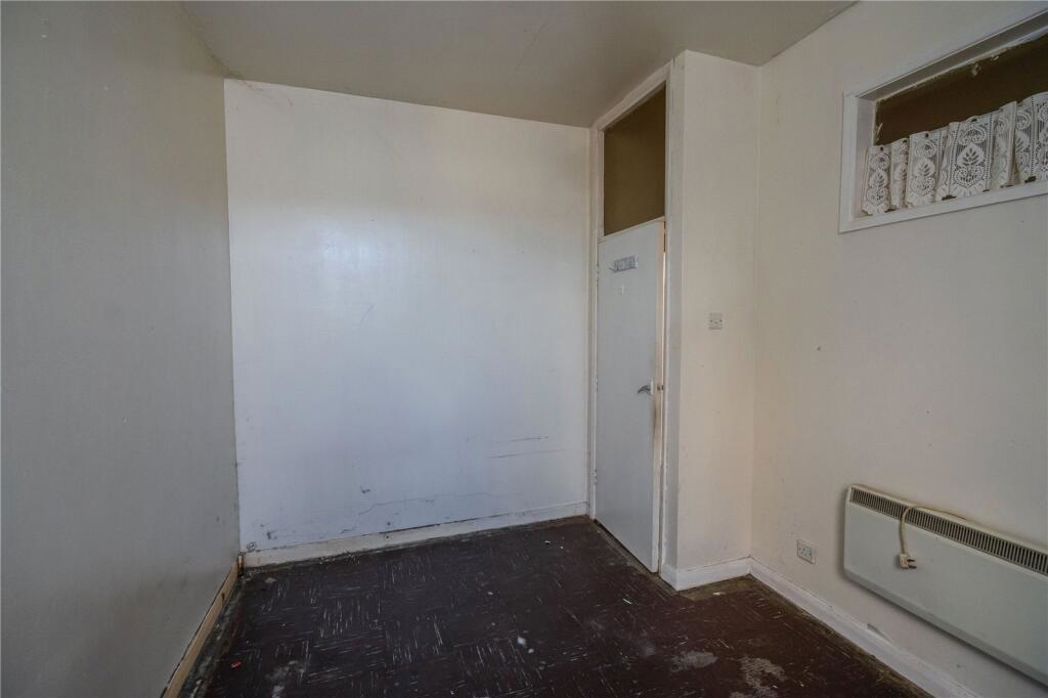 Property image 5 of 18