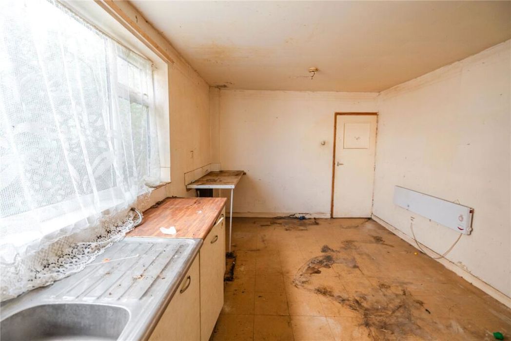 Property image 7 of 18