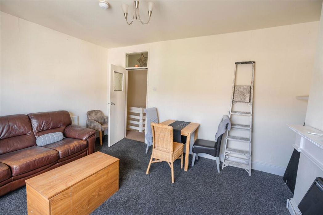 Property image 12 of 18