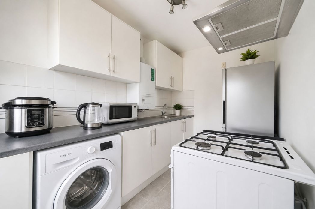 Property image 7 of 9