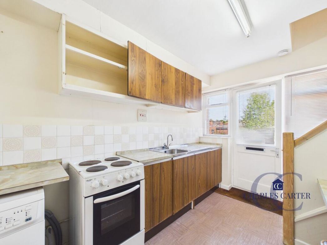 Property image 2 of 10