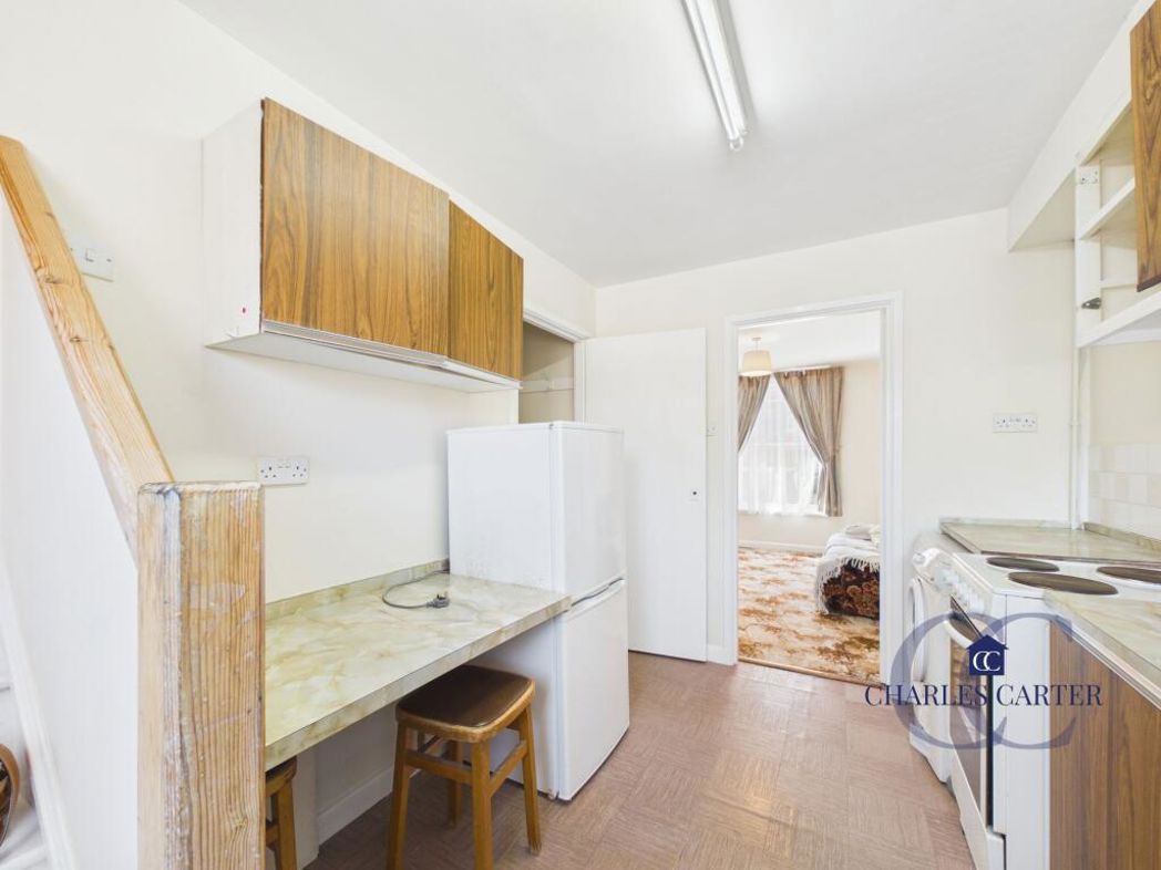 Property image 10 of 10
