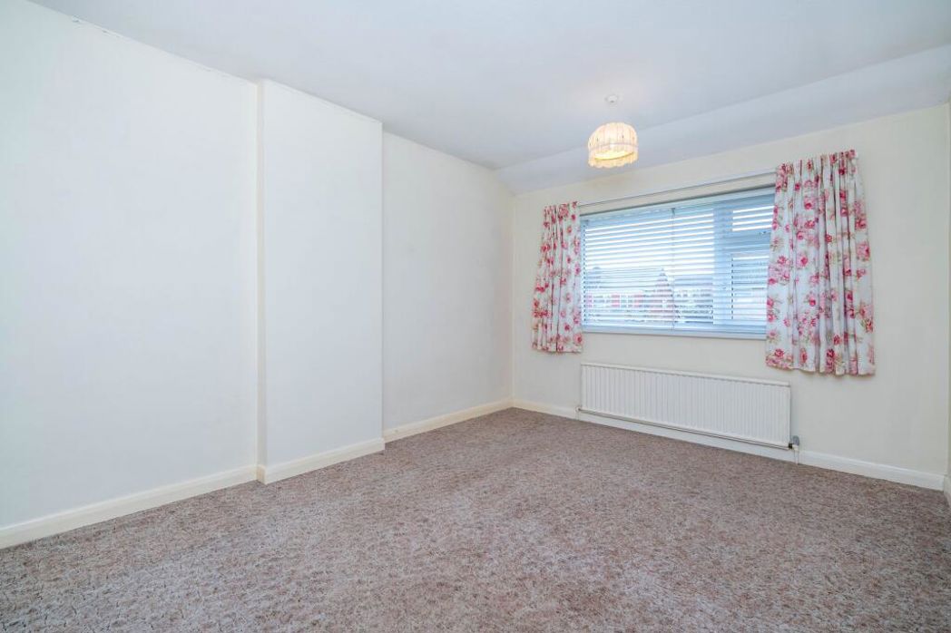 Property image 6 of 12