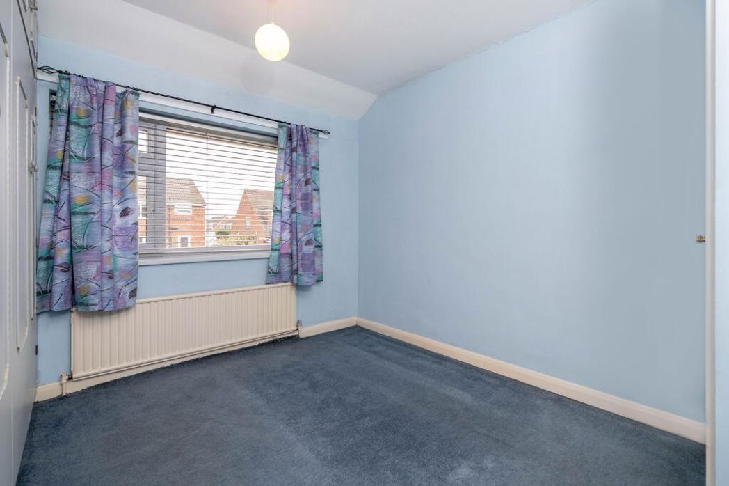 Property image 7 of 12