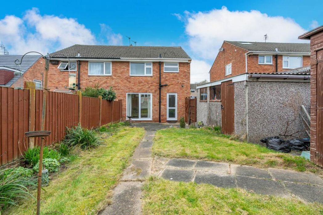 Property image 11 of 12