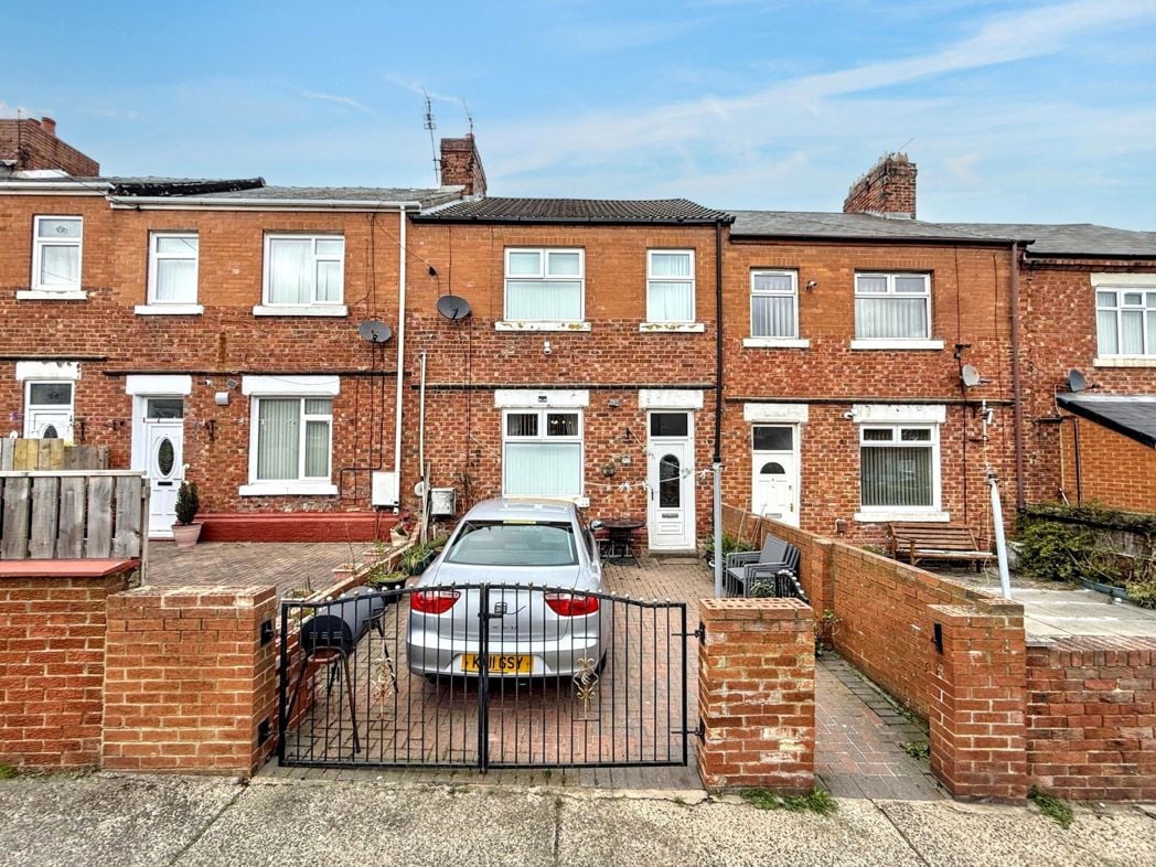 Property image 1 of 18