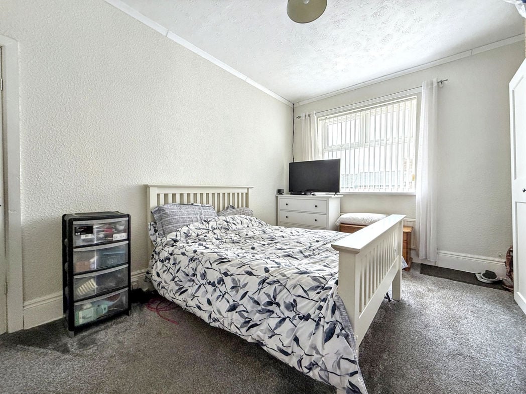 Property image 14 of 18