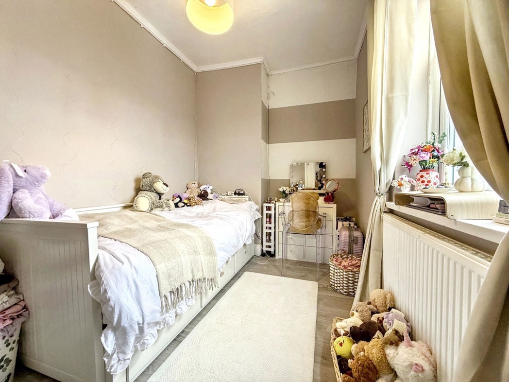 Property image 15 of 18