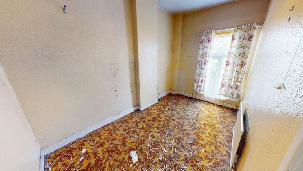 Property image 6 of 8