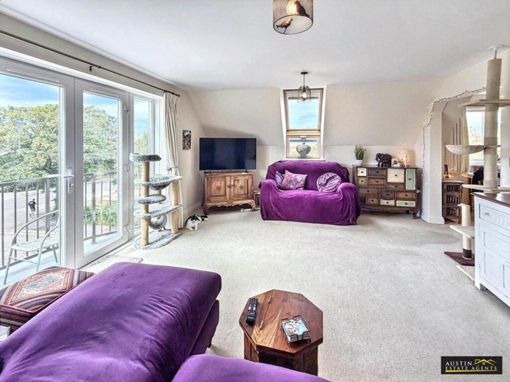 Property image 7 of 14