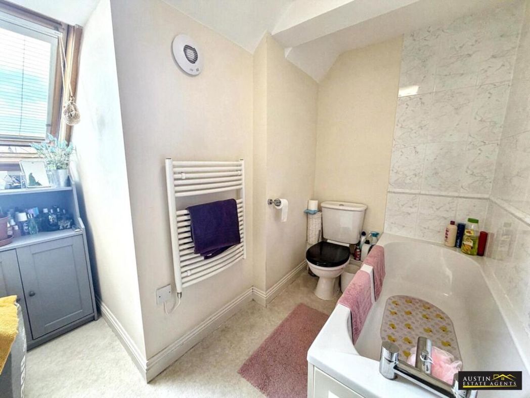Property image 13 of 14