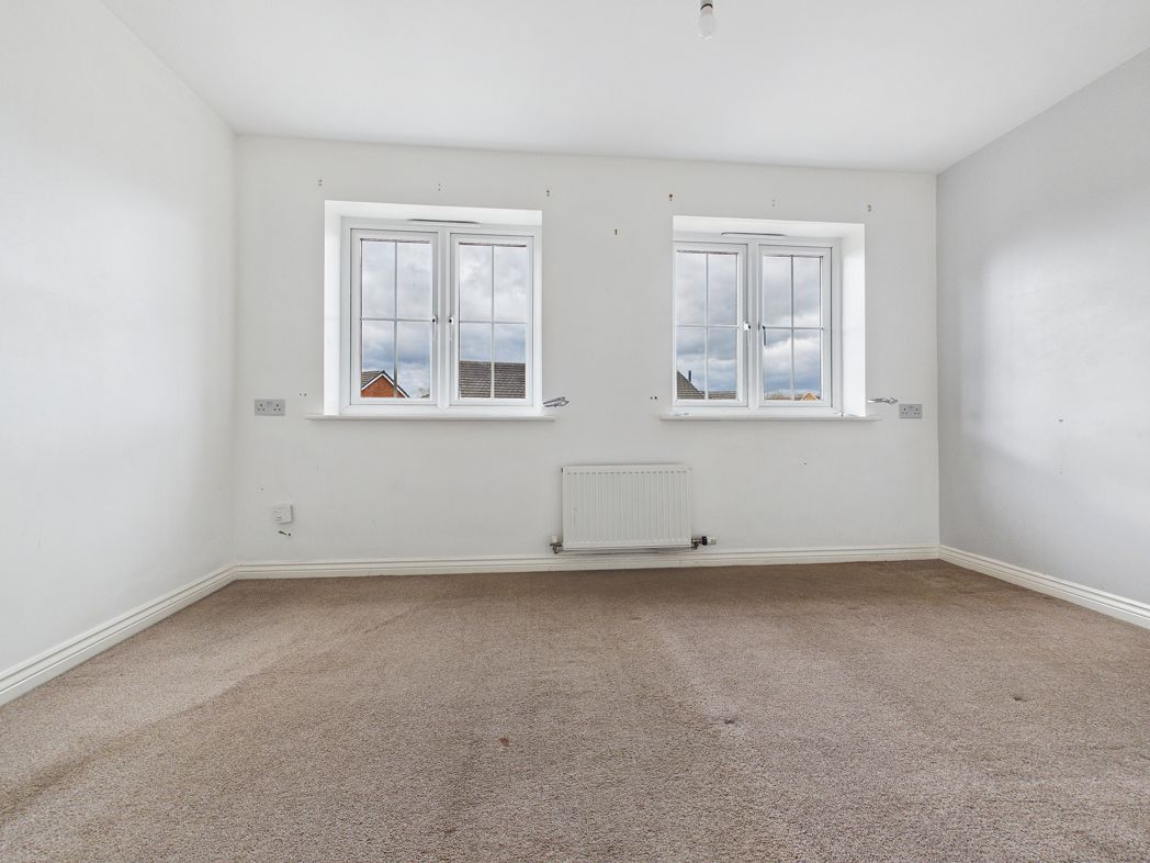 Property image 6 of 9