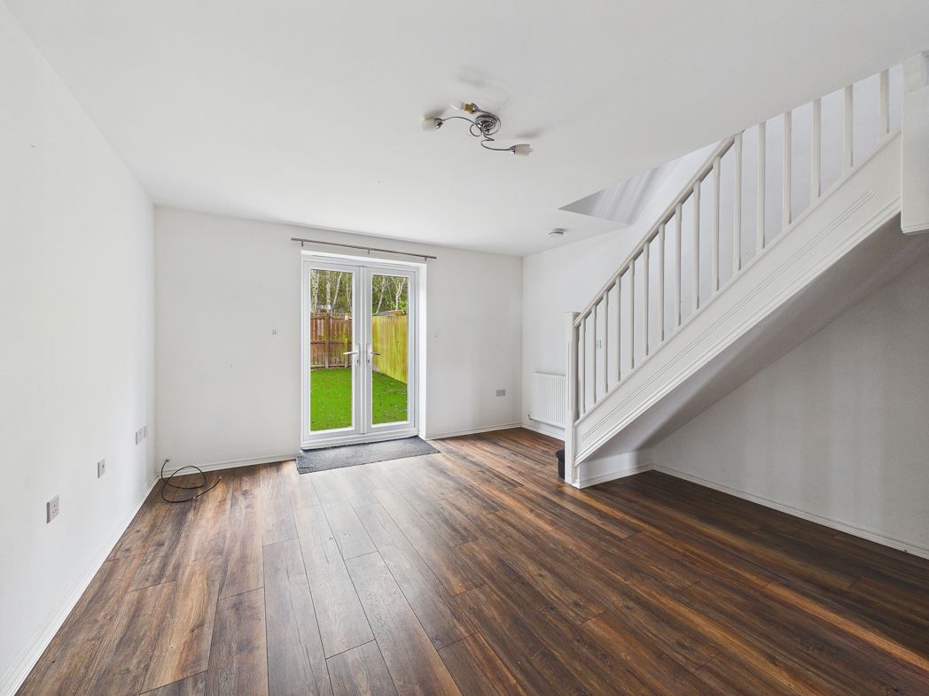 Property image 2 of 8