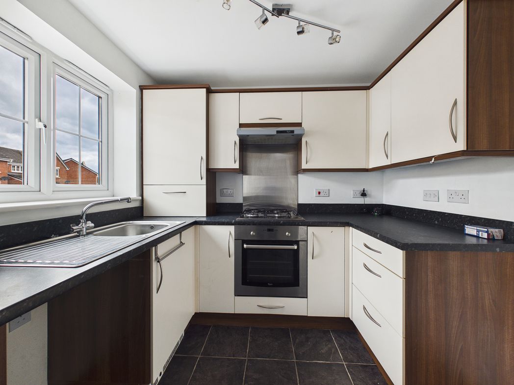 Property image 3 of 8