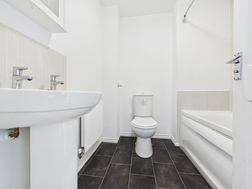 Property image 7 of 8