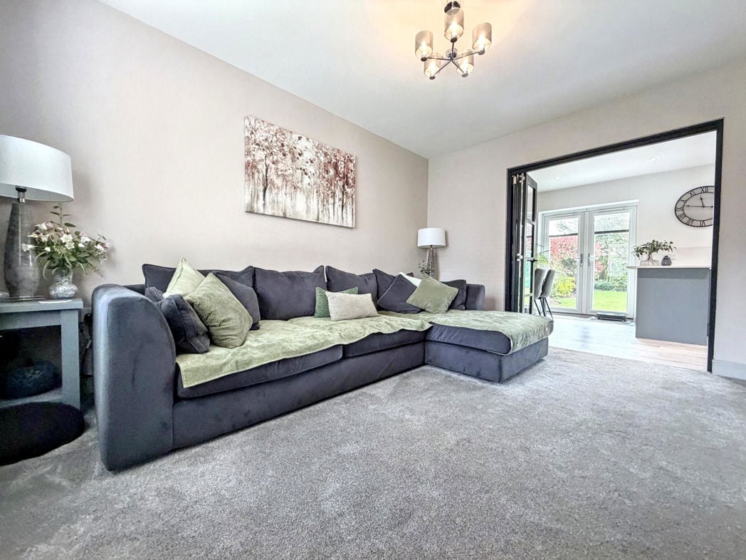 Property image 6 of 27