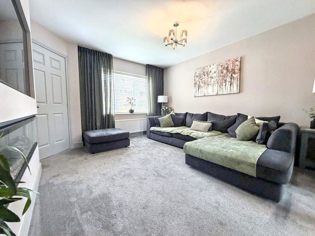 Property image 7 of 27