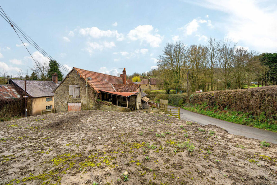 Property image 4 of 21