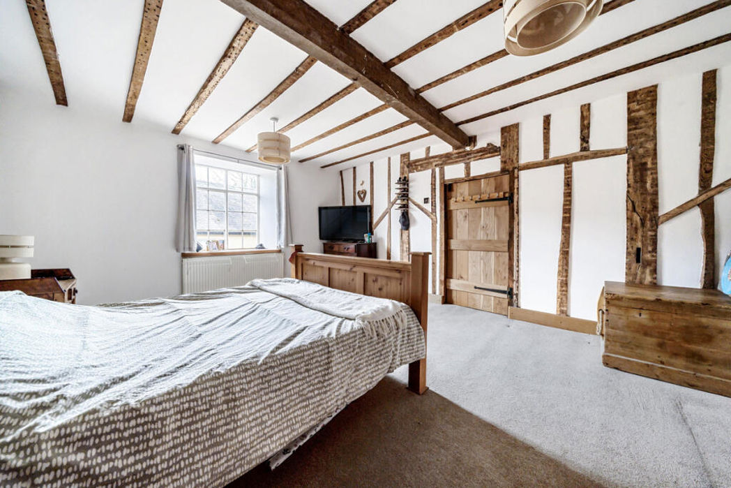 Property image 9 of 21